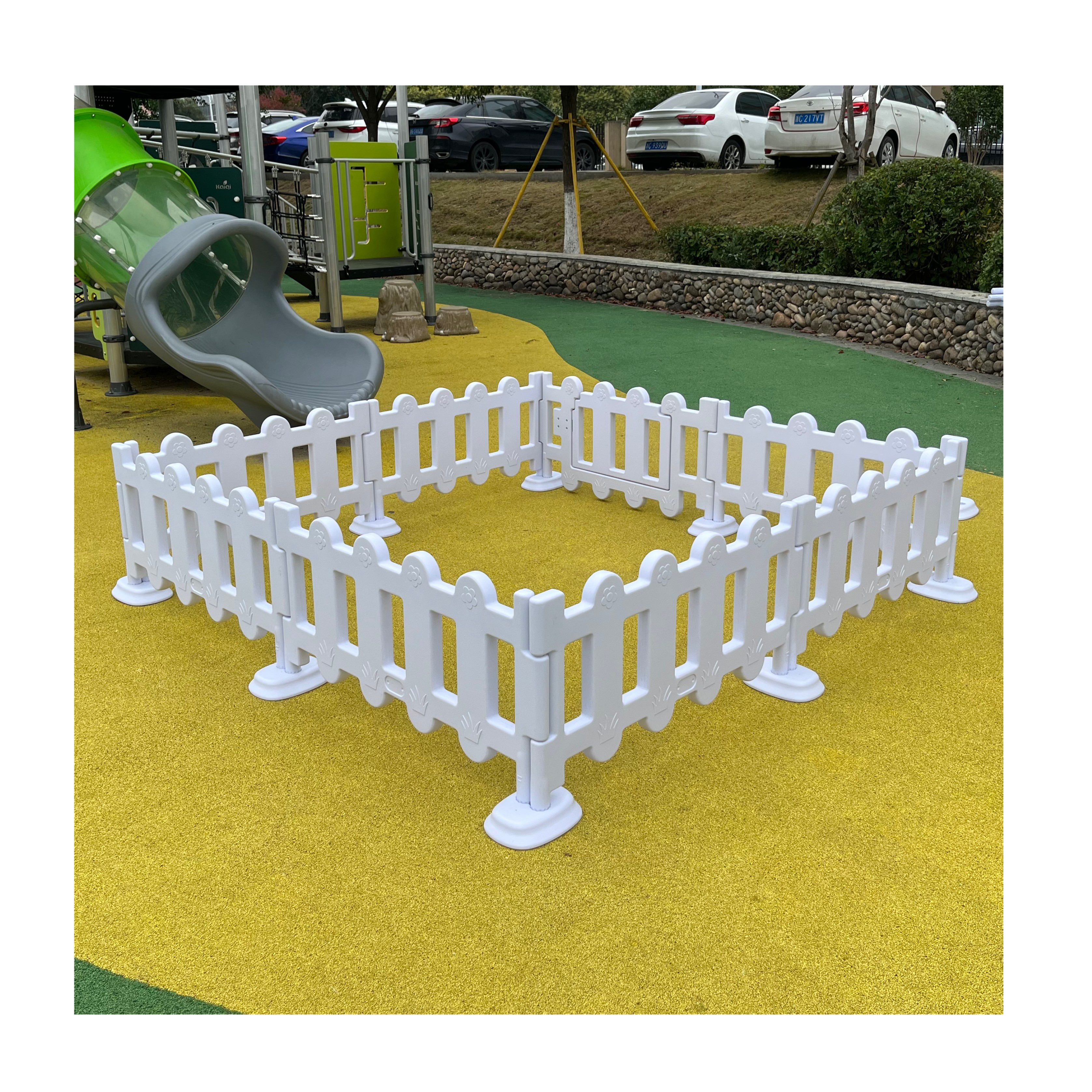 White Plastic PE Play Yard Fence Soft Playpen for Backyard Play or School Playgrounds