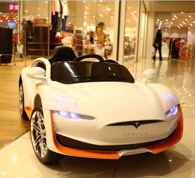 Factory Wholesale Children's Electric Toy Car With Remote Control 390 Motor LED Lights Electric Ride on Car for Kids to Drive