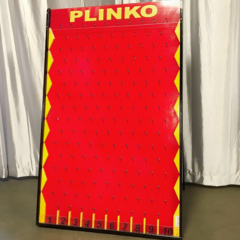 Wooden Plinko detail 2