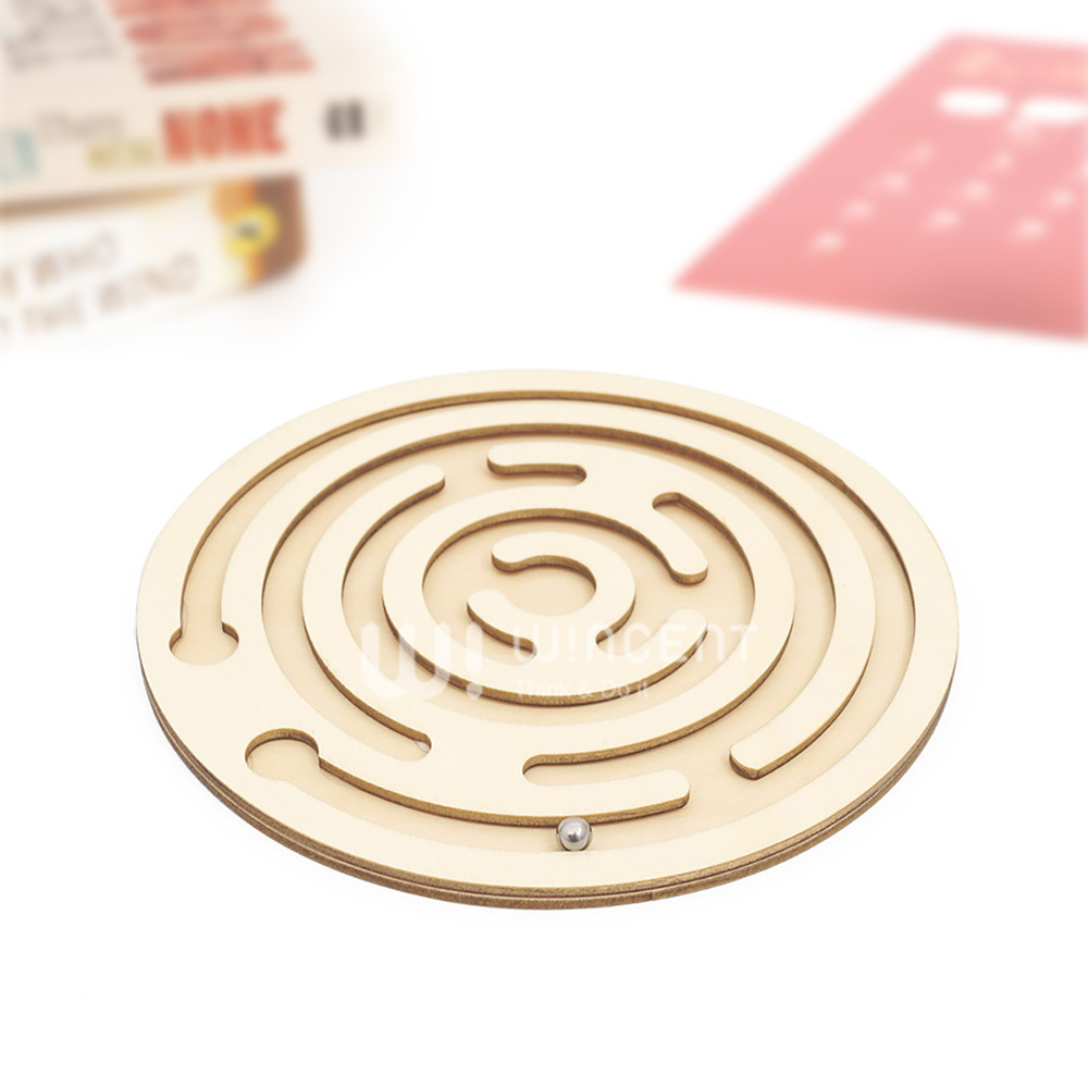 Wooden Labyrinth Maze Game Circular Balance Training Toy Montessori Educational Brain Teaser Steel Ball Board Puzzle
