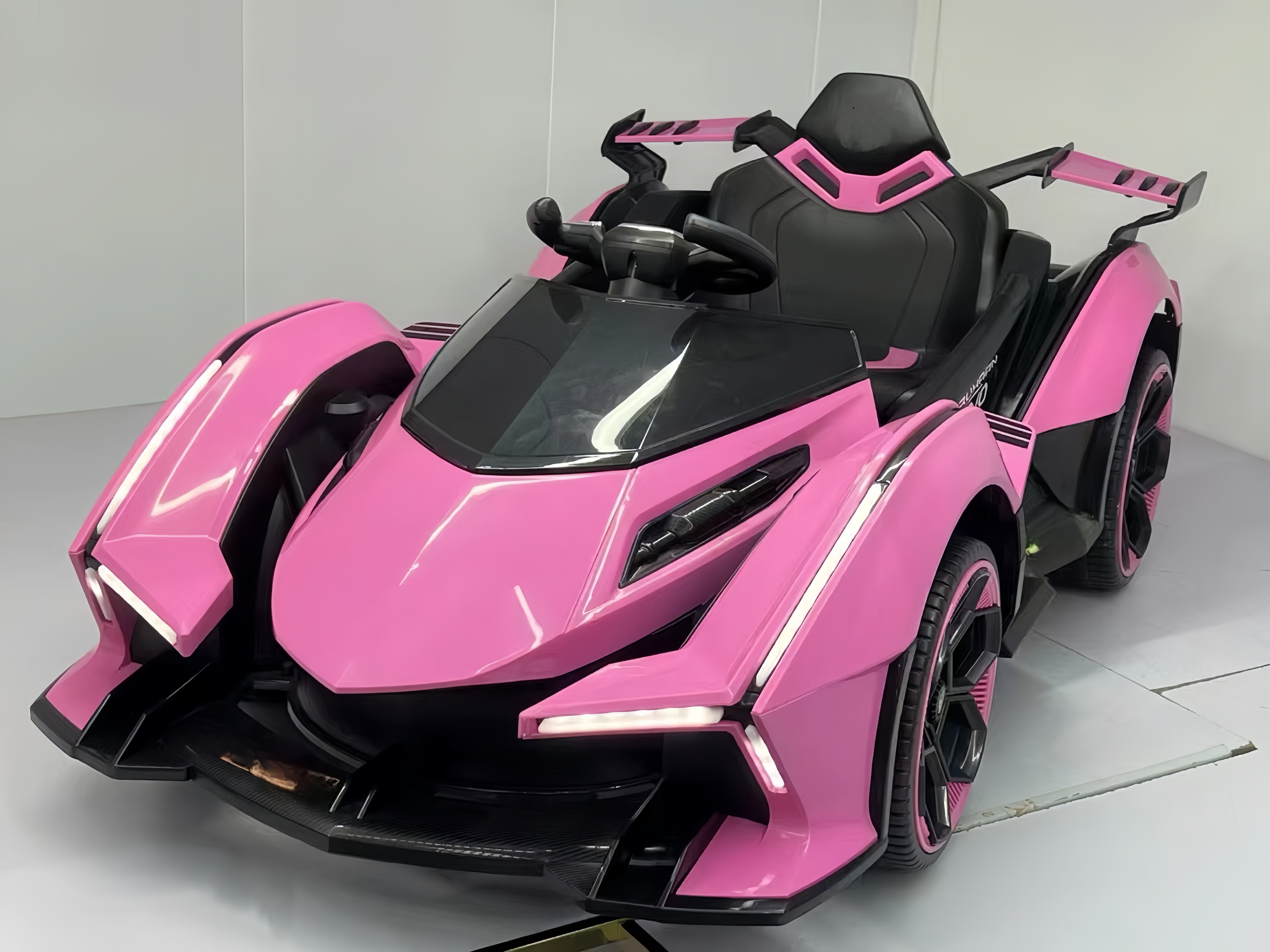 2026 Best Selling Wholesale Popular Goft Car Ride-On Cars for Kids Children's Electric Cars Toy for Outdoor Use