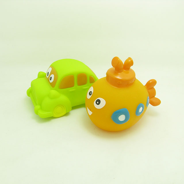 Wholesale Floating Baby Lovely airplane toys car and submarine toys Water Play Baby Bath Toys