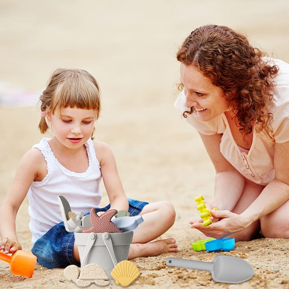 Hot Selling Silicone Colorful Beach Toy Sets Beach Accessories Sand Bucket Toy Bathing Suitable for Baby