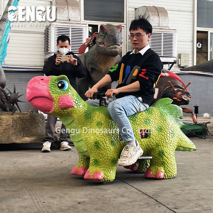 Small Dinosaur Ride-On Car Animatronic Dinosaur for Children Amusement Park Shopping Mall Toy for Public Space Airport Adventure
