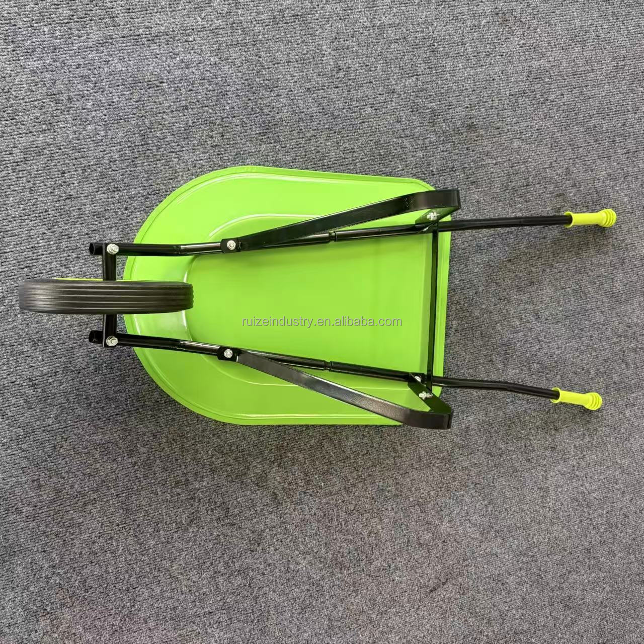 Mini Plastic Toy Wheelbarrow for Kids Pretend Yardwork Play with Sand Water &amp; Sticks Metal Tray Garden Tool for Boys &amp; Girls
