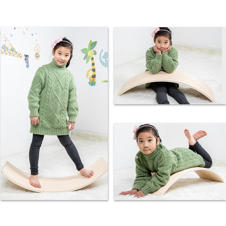 Wooden Children's Indoor Wobble Balance Board Educational Toy with Customized Colors for Balancing and Body Exercise