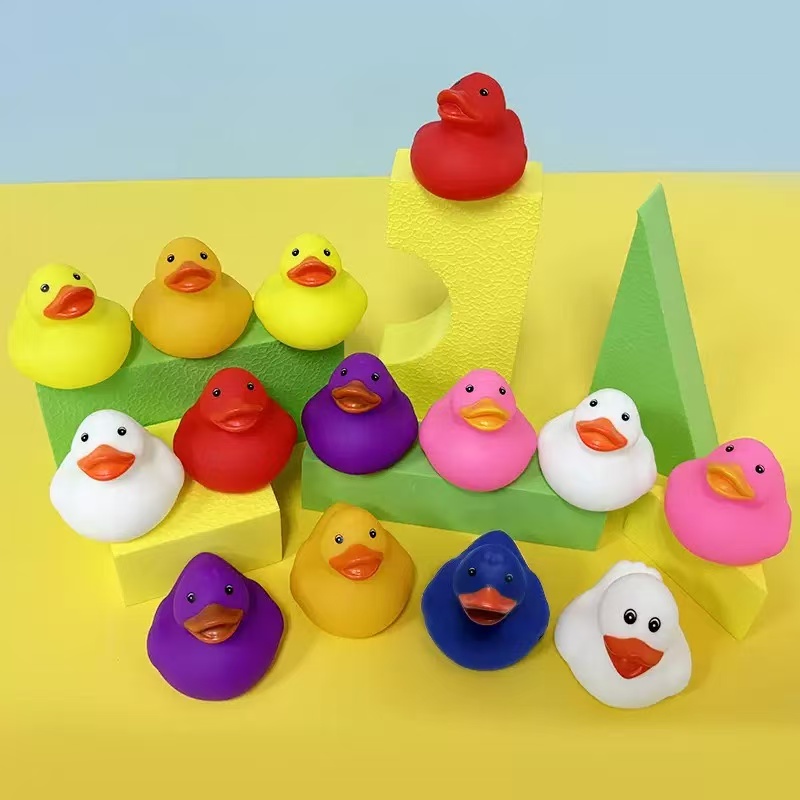 ZDYS Squeaky Rubber Duck Bath Toy - Educational Water Play for Toddlers
