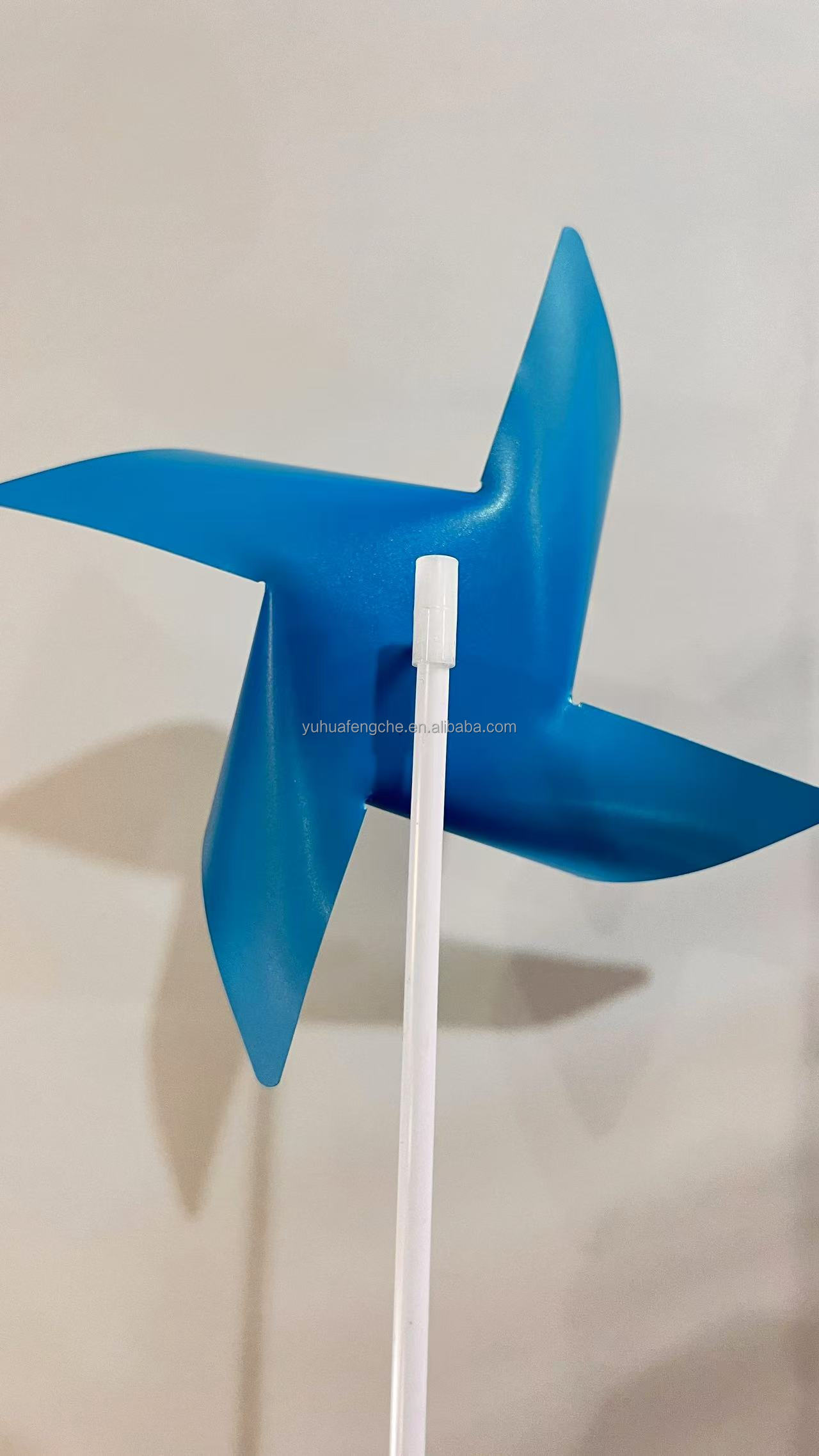 DIY Wholesale 4 Blades Spinning Pinwheel Windmill Toy Plastic Garden Decoration Customizable Colors Logo All-Season Outdoor Use