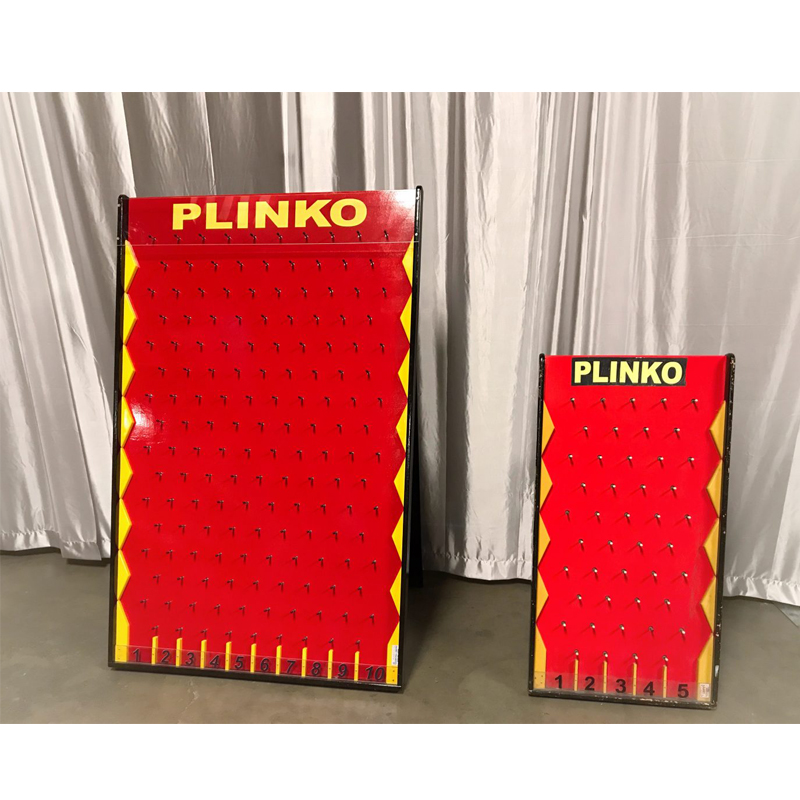 Wooden Plinko detail 3