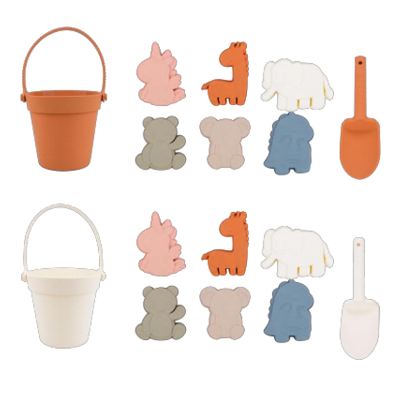New Toys 2023 Kids Food Grade Silicone Beach Toys Cute Animal Shape Bpa Free Silicone Children Beach Sand Toy Set
