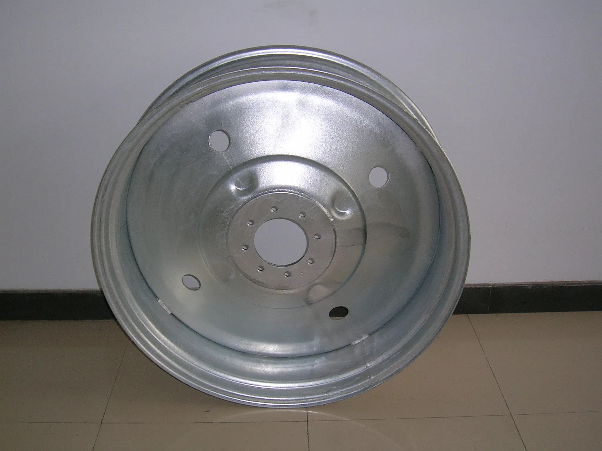 Galvanized Irrigation Pivot Wheel (W15X24)