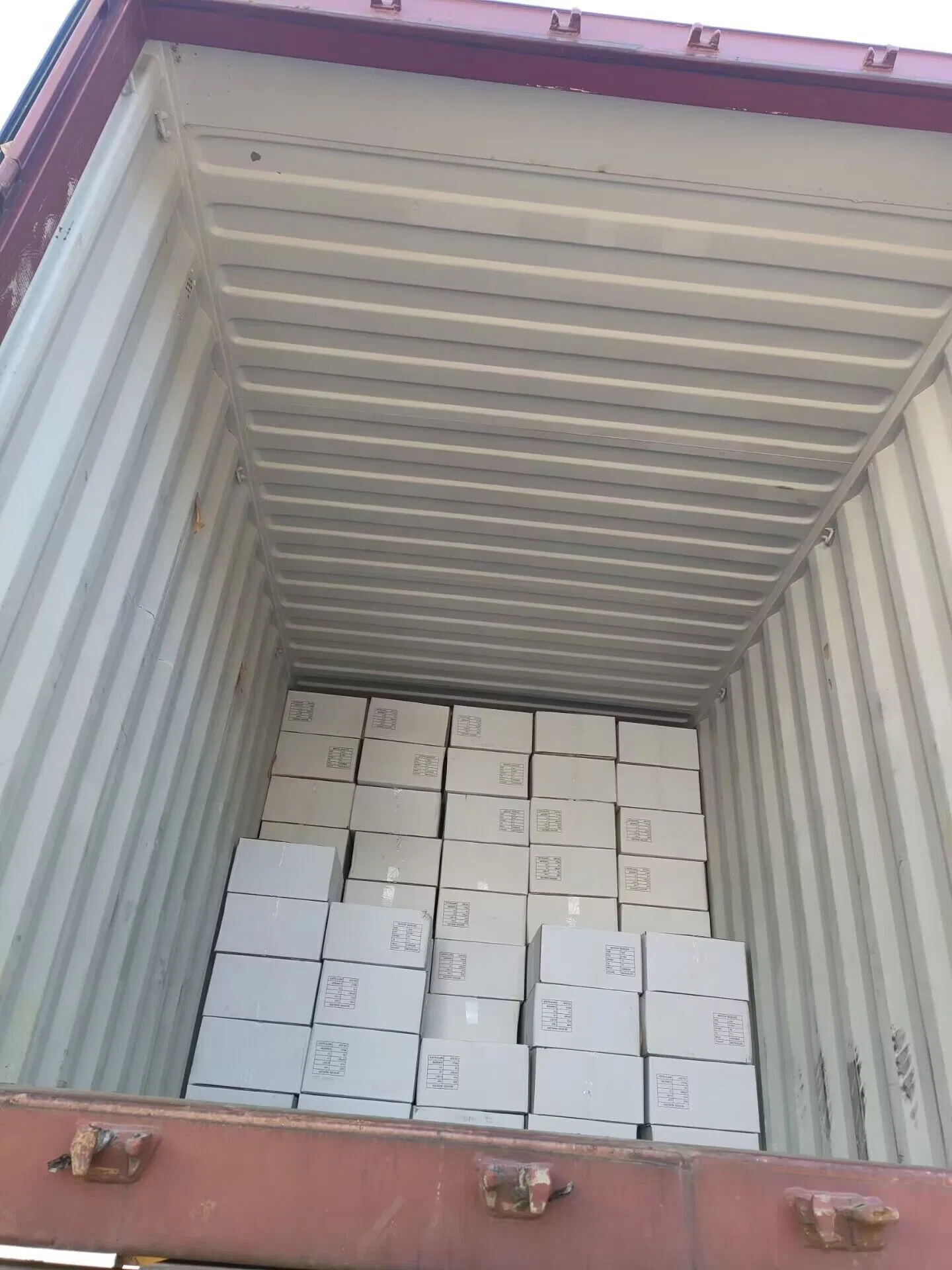 16X10 17X9 Black with 2 Valves Steel Wheel Rim for Skid Steer 33 12.5 R16.5 PCD 8/203 Offset 20+ Centre Bore 152mm