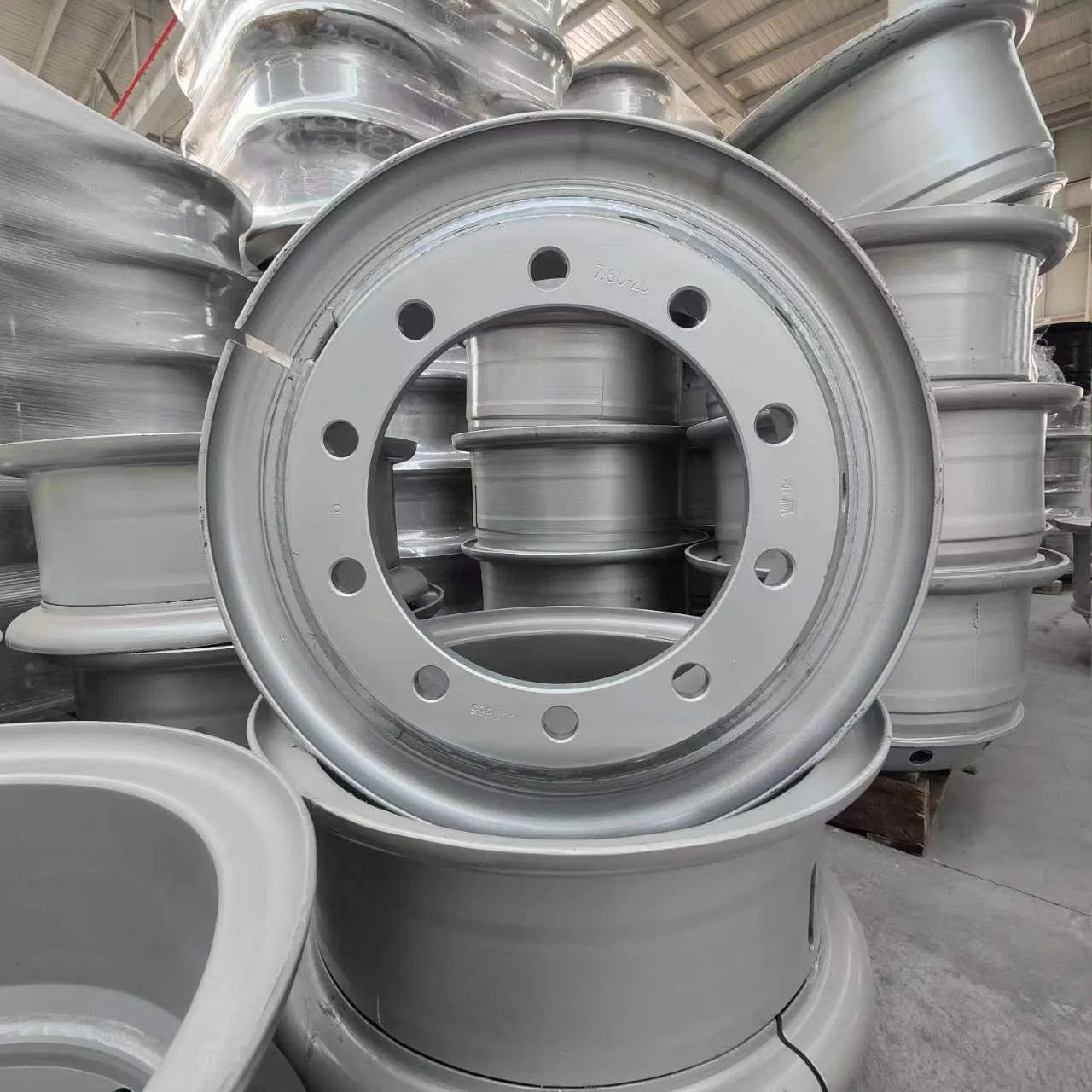 Demountable Wheel Rim 22.5 Inch Truck and Trailer Steel Wheels Sale