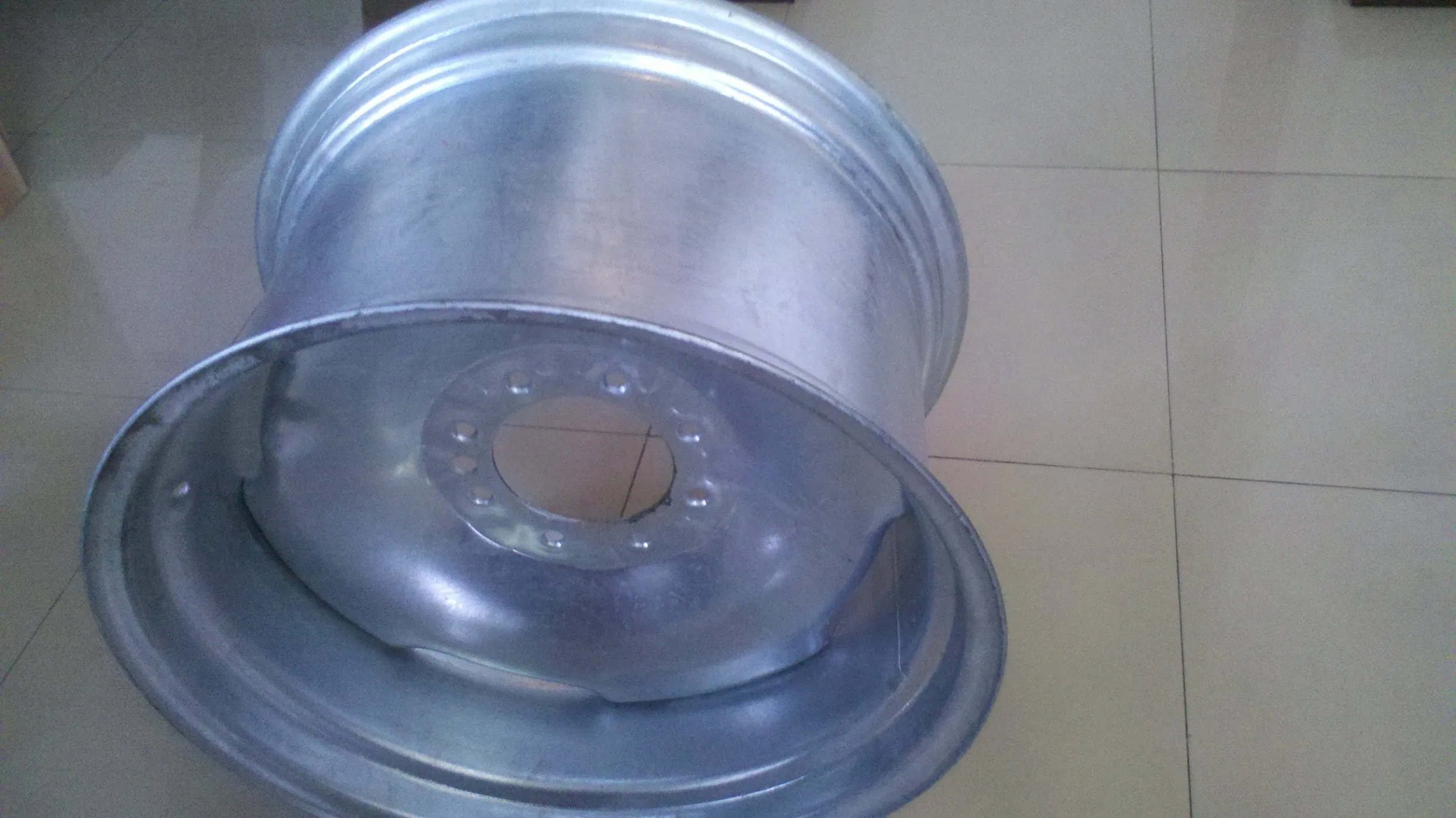 Galvanized Steel Wheel Rim for Pivot Irrigation System (W10X24)