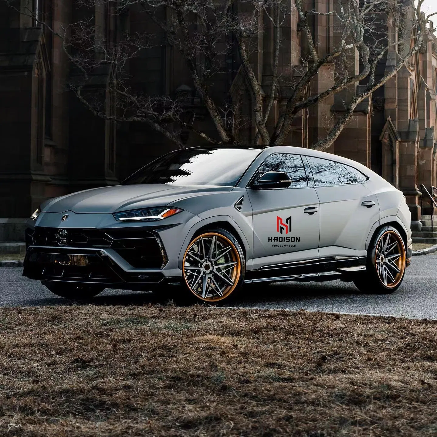 Hadison Custom 2-Piece Staggered Spoke Multi-Spoke Forged 5X114.3 20 21 22 Inch Wheels Rims for Ferrari F8 Spider Roma Portofino