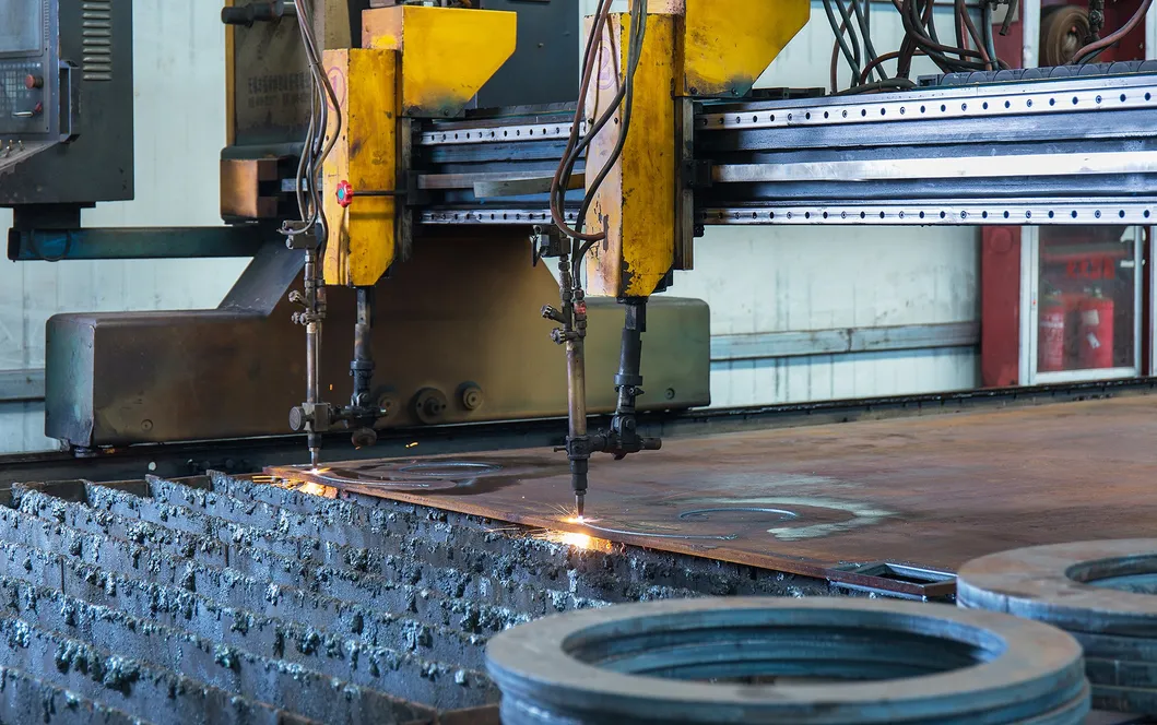 Steel Plate Cutting