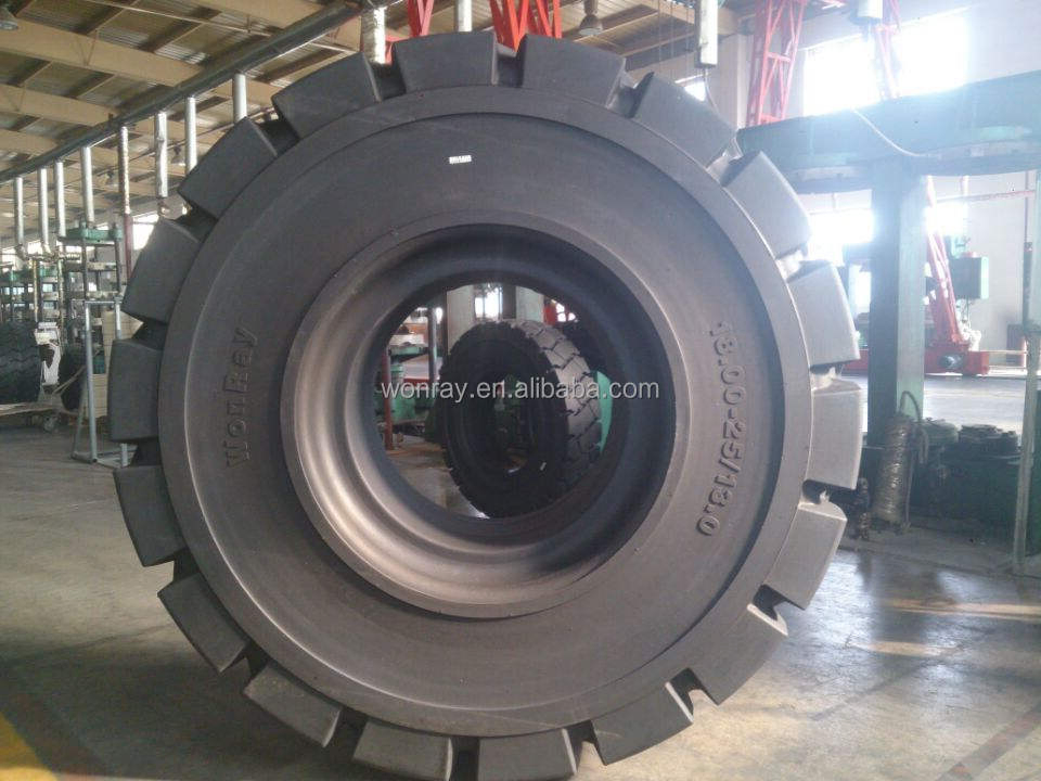 Sell OTR Heavy Equipment Tires Reach Stacker 18.00 - 25/13.00 Solid Tire Wheel