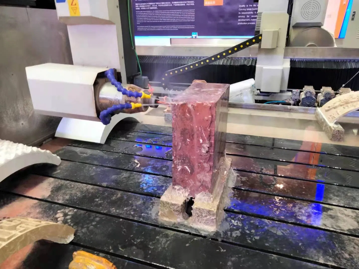 Chinese Quality 4 Axis CNC Rocking Carving Machine Router for Pillar Cap (3015FB-2D)