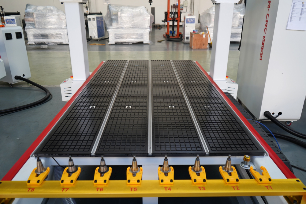 Multifunction 4 Aixs Wood Working Machine 1325 1530 2040 Linear Auto Tool Changer Atc CNC Router with Syntec System 180° Swing Head