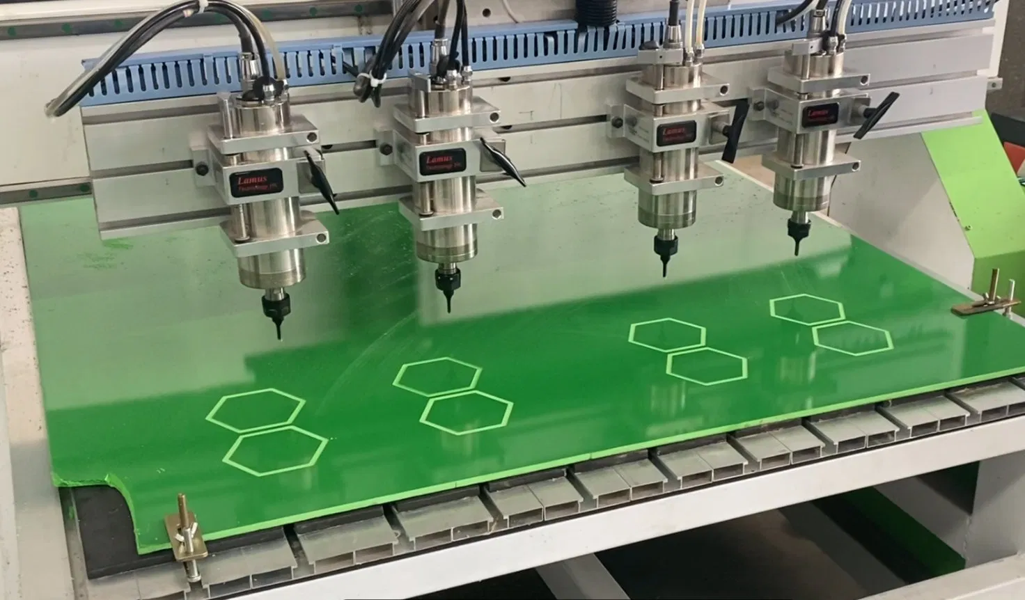 Multi-Spindle CNC Router Machine with Rotary 4 Axis CNC Engraving Machine for Acrylic Wooden