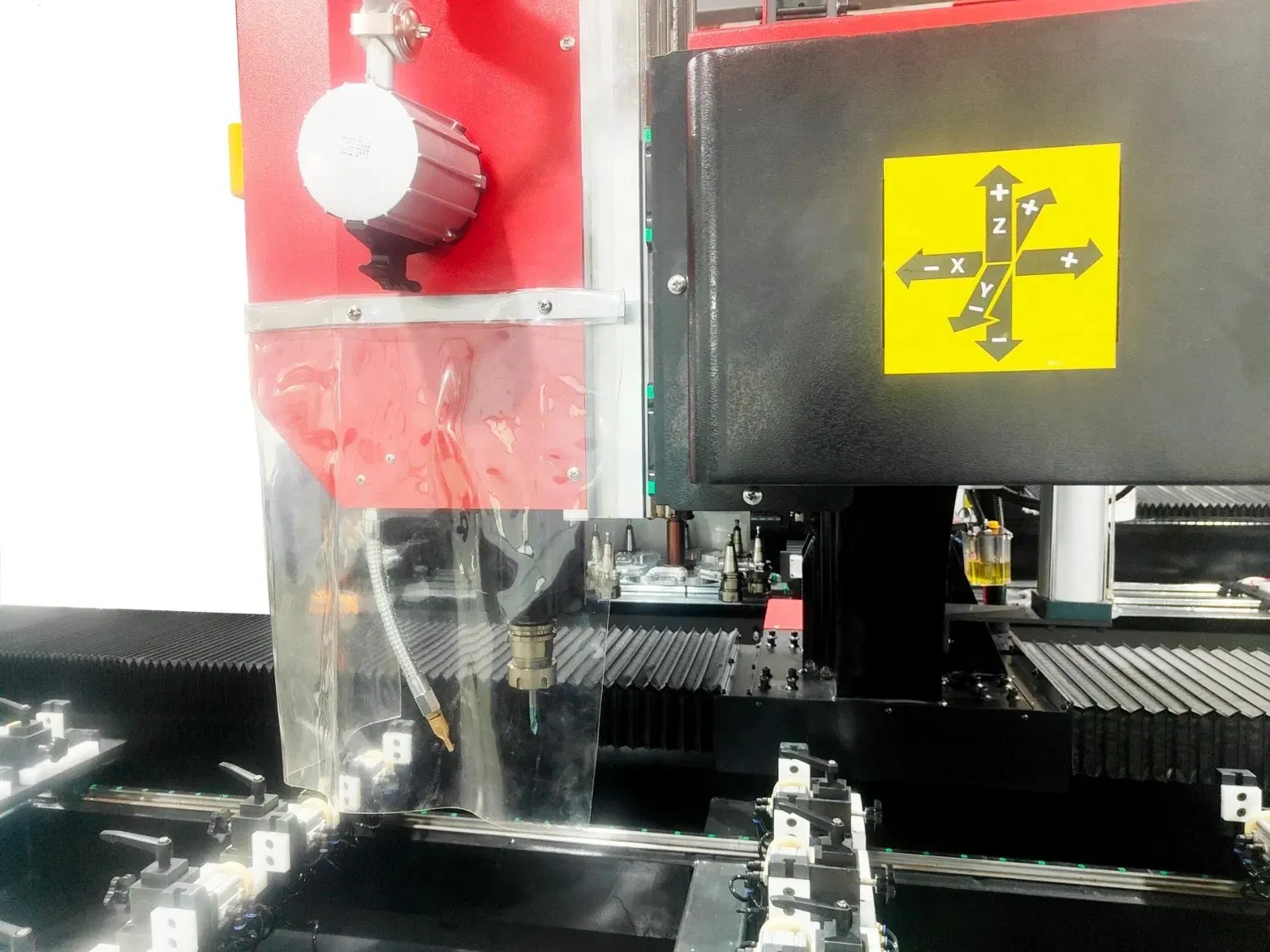 High Precision 5-Axis Simultaneous CNC Horizontal Machining Center