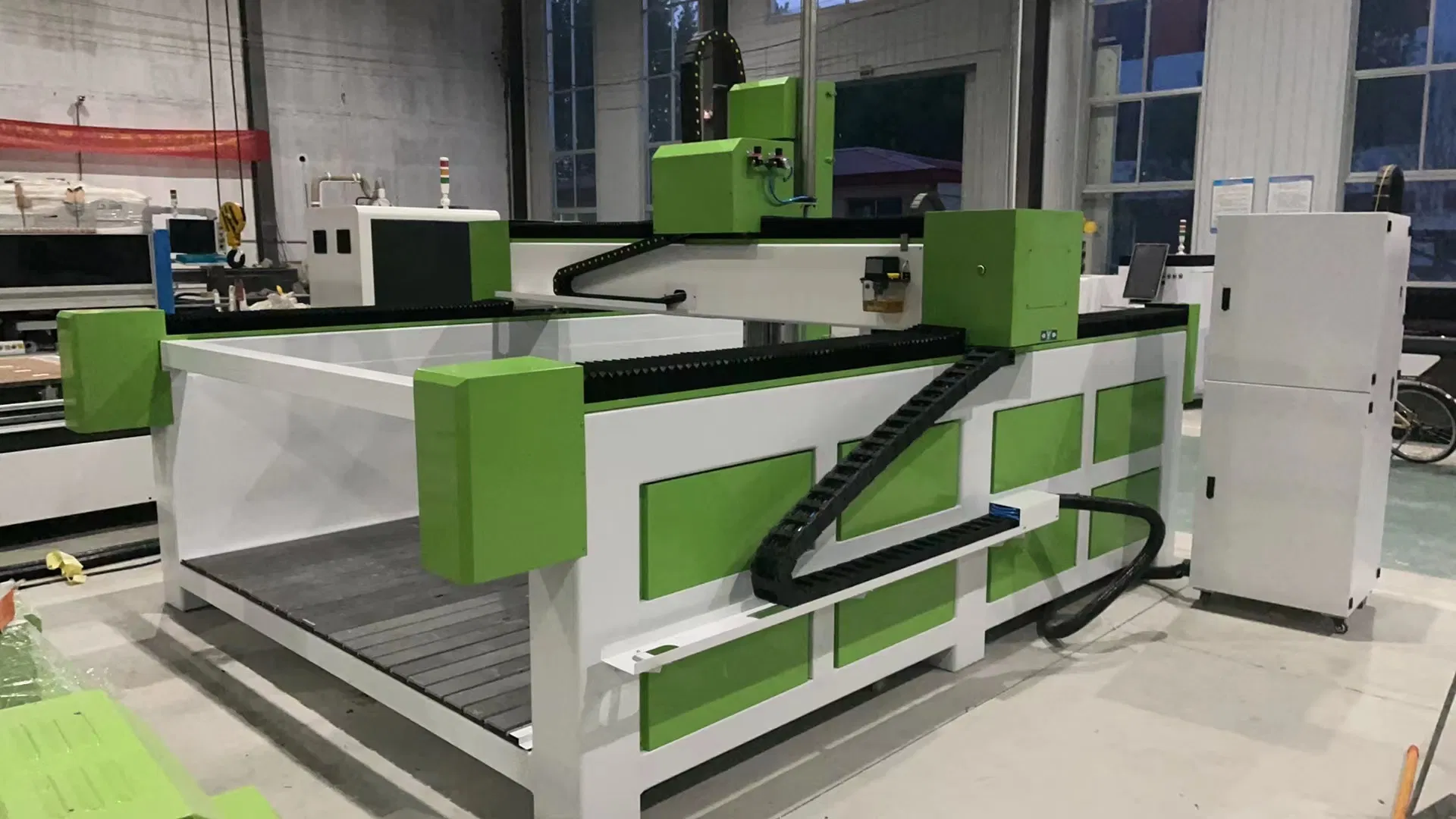 Affordable Price 4 Axis 5 Axis Spindle Mold Prcessing Wood Carving Foam Cutter 3D Sculpture Mold Foam CNC Cutting Engraving Machine