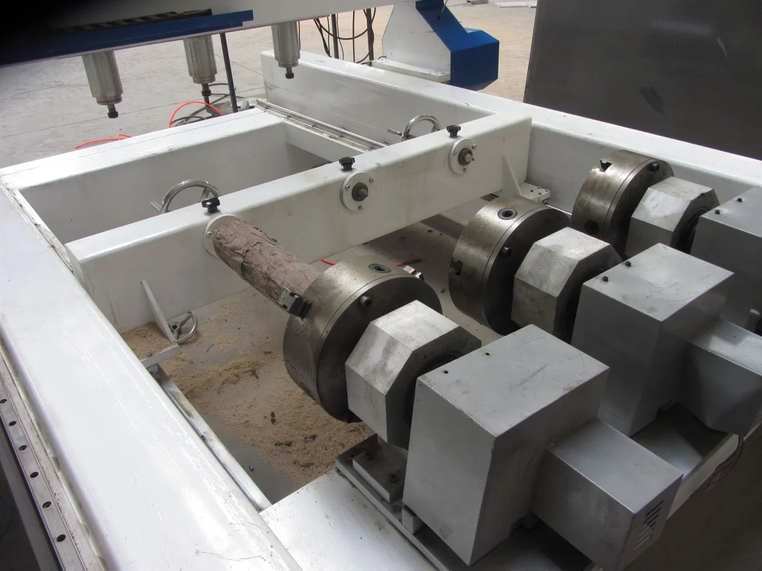 Rhino Multi Three Spindle 3 Rotary CNC Router Machine Wood Furniture CNC Carving Machine Double Head CNC Router 1313 4 Axis for Wood Column Milling