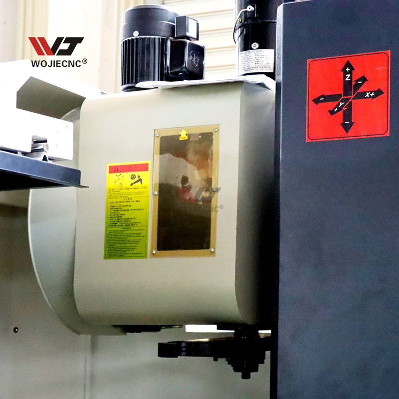 Factory Direct Price Wj5-650 Mitsubishi Simultaneous 5-Axis Vertical Machining Center for High-Speed Machining