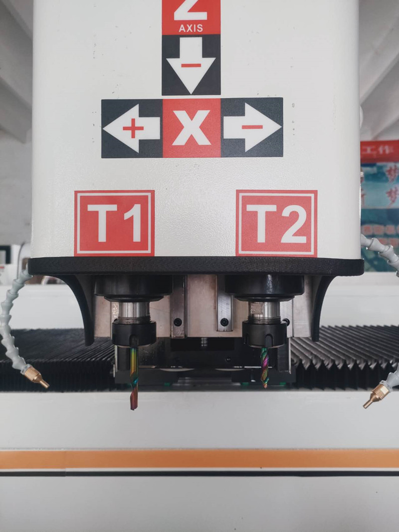 Aluminum Profile Rotary 3 Axis CNC Milling Machine Aluminum Profile Drilling Milling Machine