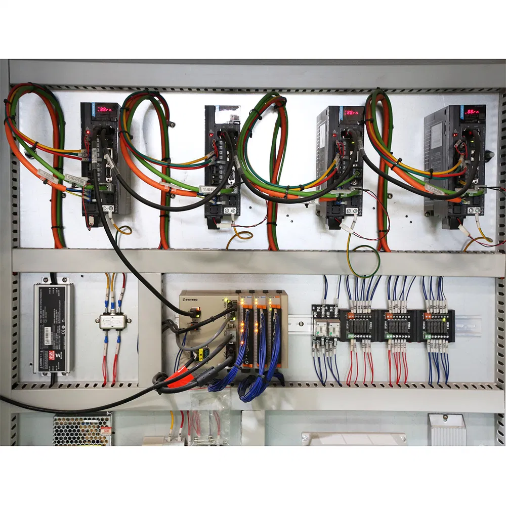 Multi Process Three Head Machining Center Wood Carving Machine High-Speed Operation CNC Router