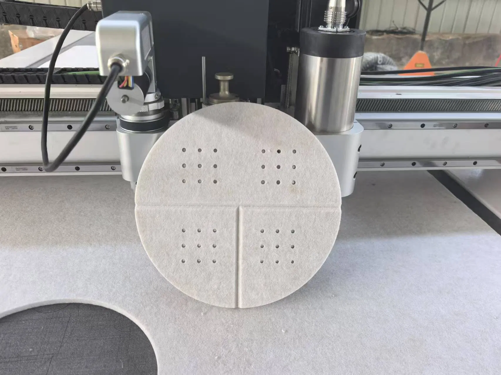 Polyester Fiber Felt Pet Acoustic Wall Panel Phenolic Foam Insulation Board CNC Router Cutter PE Plastic PVC Cotton Digital Knife Cutting Machine