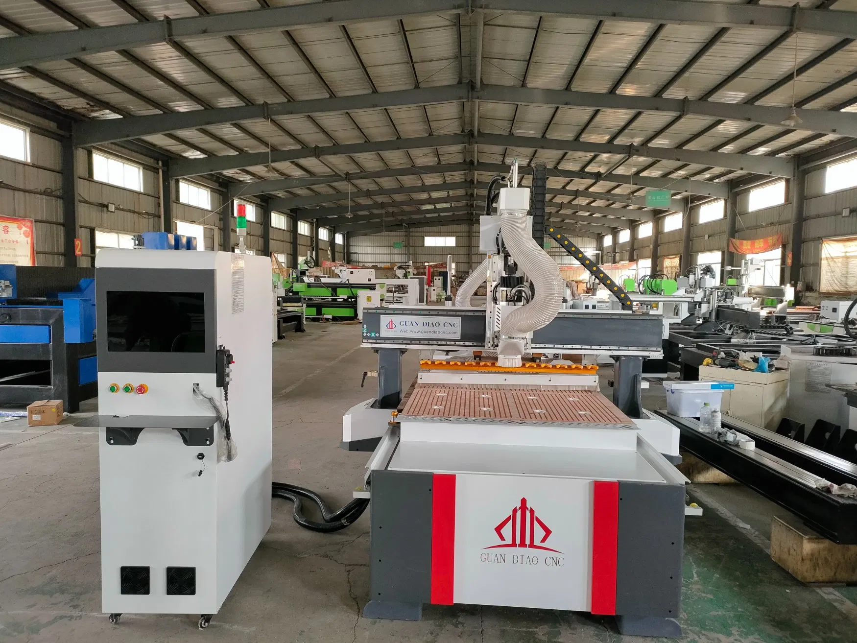 Woodworking Professional Manufacture 4 Axis Automatic Tool Changing with Saw Blades Atc CNC Router