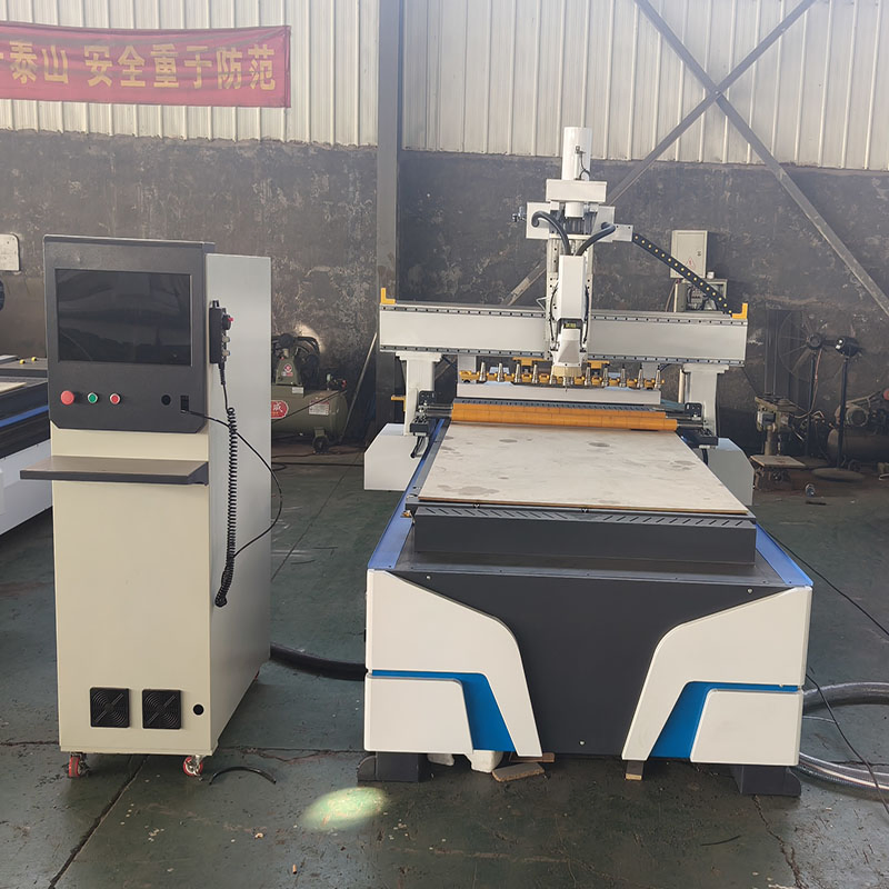 Multi Head Rotary 3D Wood Duplicator Carver Multi-Heads 4 Axis CNC Router Wood Carving Carpentry Machine