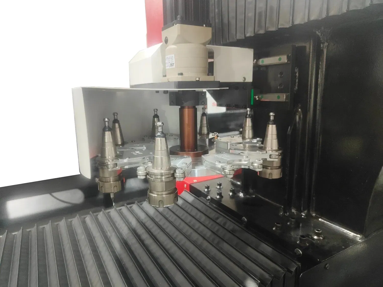 High Precision 5-Axis Simultaneous CNC Horizontal Machining Center