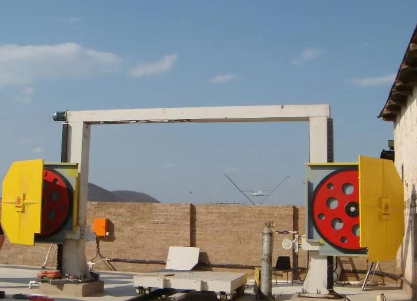 Moving Parts Adopt Imported Spare CNC Diamond Wire Saw Blade Profile Router Stone Profiling Machine for Cutting Granite