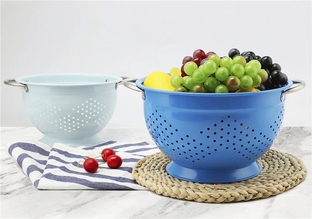 Kitchen colander handle closeup