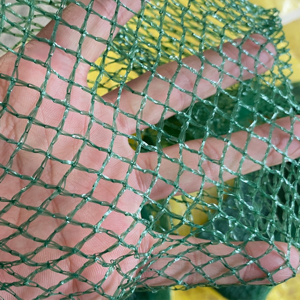 Manufacturing Elastic PE Tubular Netting Small Mesh Packing Fruits Vegetables Orange Lemon Avocado Mesh Bag Roll