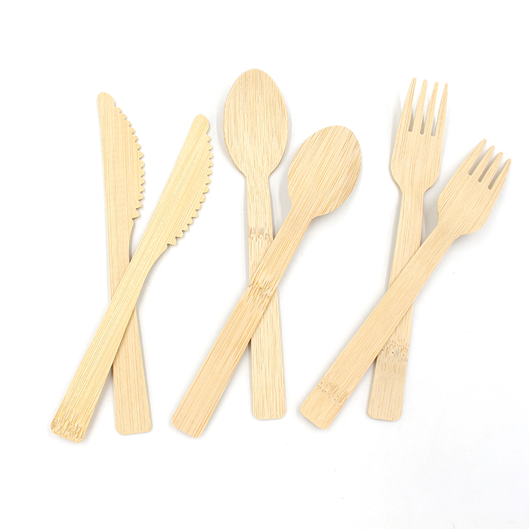 Bamboo Cutlery Set Detail 1