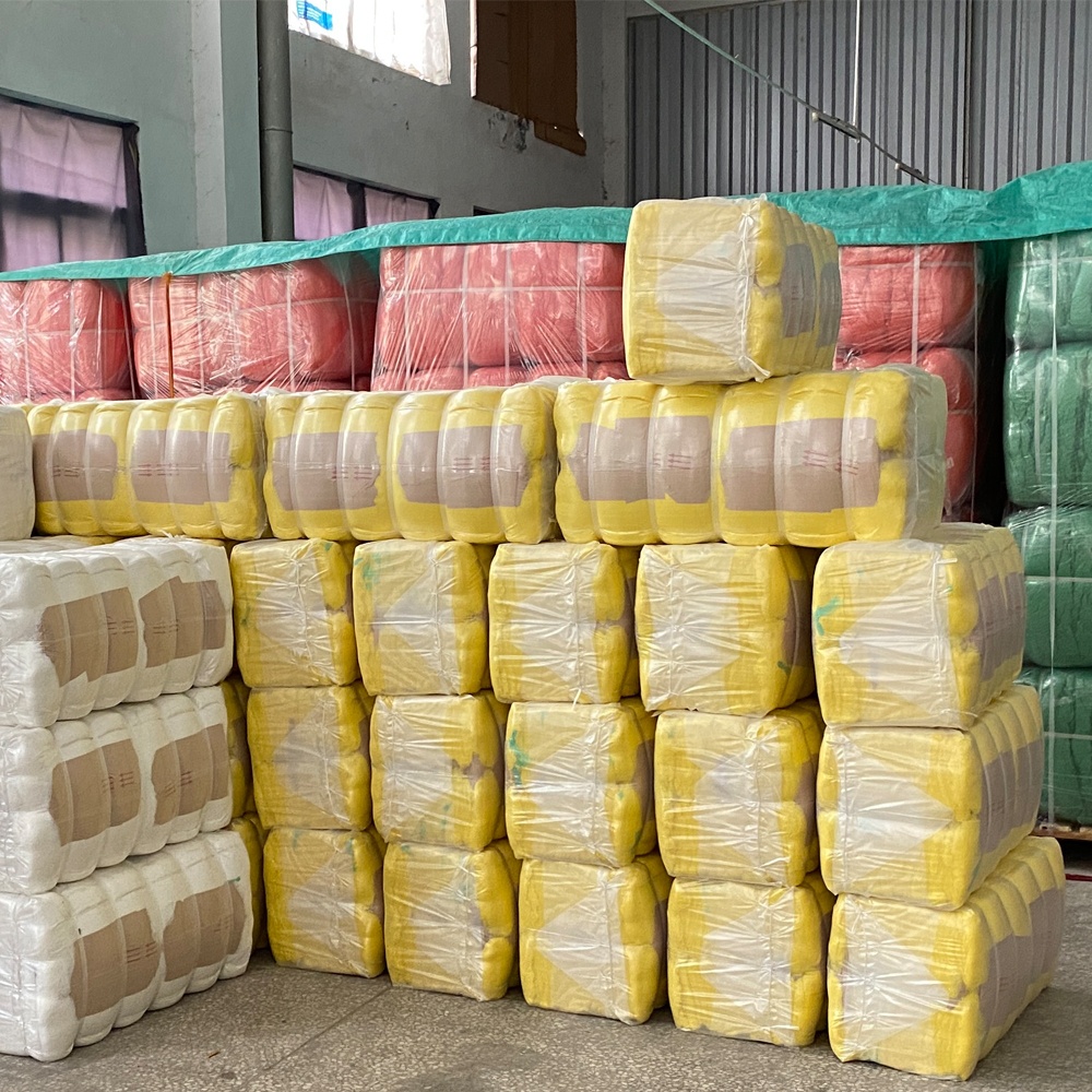 Manufacturing Elastic PE Tubular Netting Small Mesh Packing Fruits Vegetables Orange Lemon Avocado Mesh Bag Roll