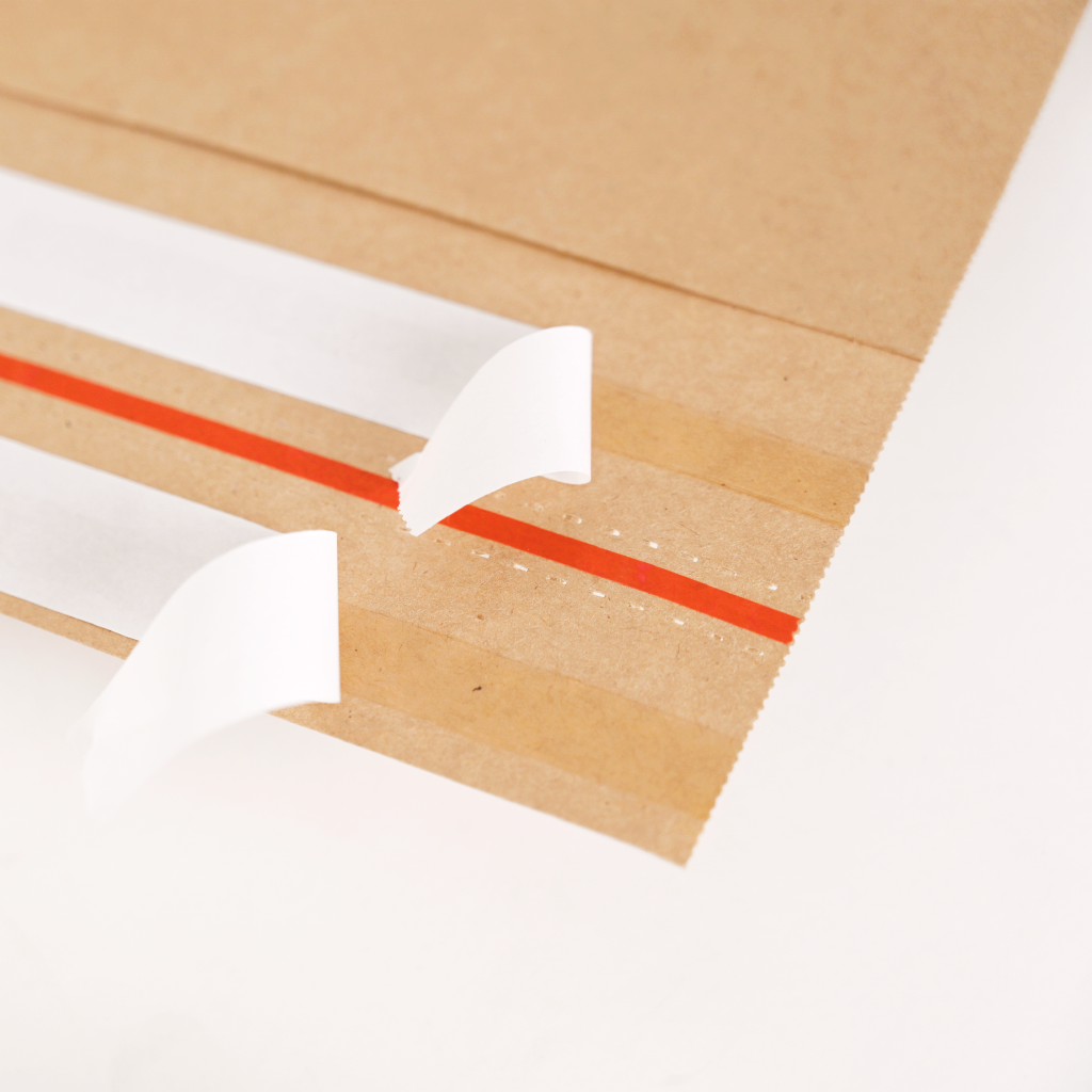 Recyclable Brown Kraft Paper Bag With Self-Adhesive Tear Line Custom Logo For Clothing Shoes Food Crafts Mail Shipping