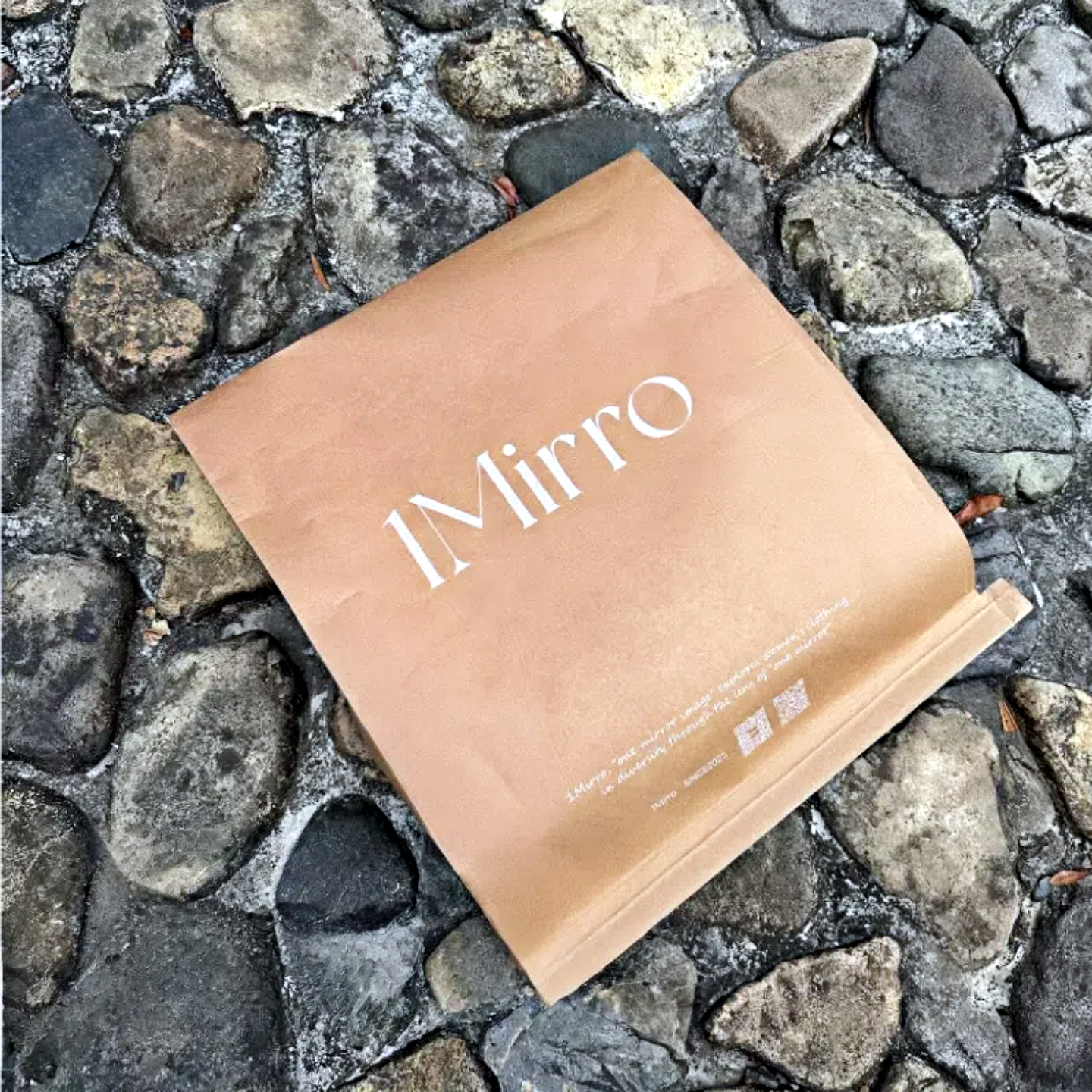 Customizable Eco-Friendly Recyclable Brown Kraft Paper Packaging Bags For Clothing For Exhibition And Ship With Your Own Logo