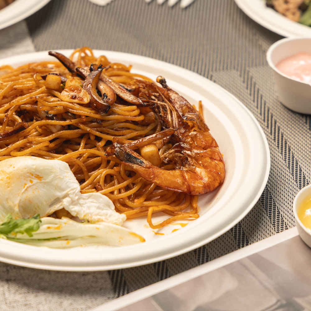 China Manufacturer 7Inch Disposable Sugarcane Fiber &amp; Bagasse Paper Plates With Lid White Compost Home Certified Warmpack Brand