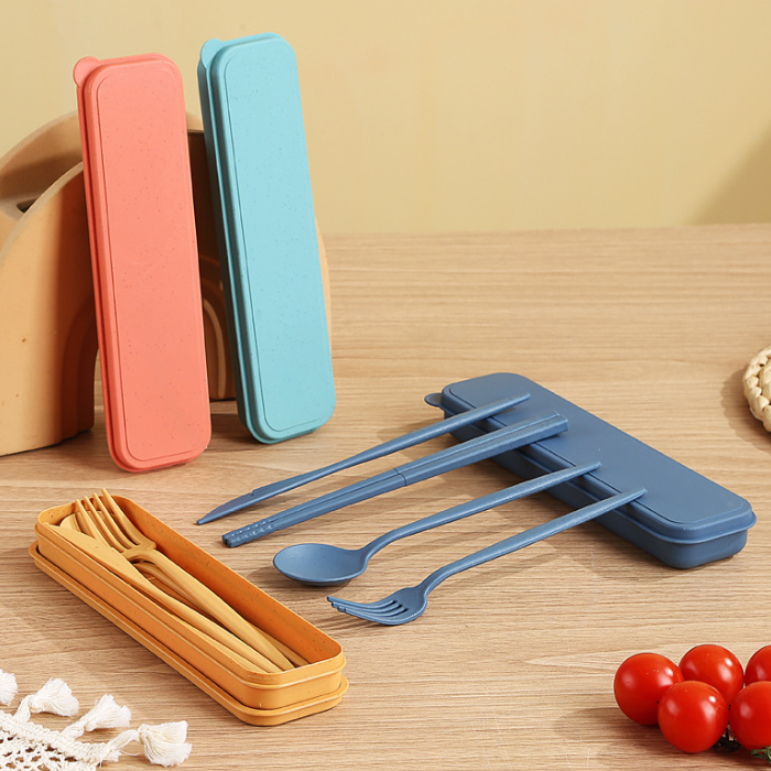 Portable Eco-Friendly Cutlery Flatware Set Modern Design Wheat Straw Fork Knife Spoon for Outdoor and Back to School