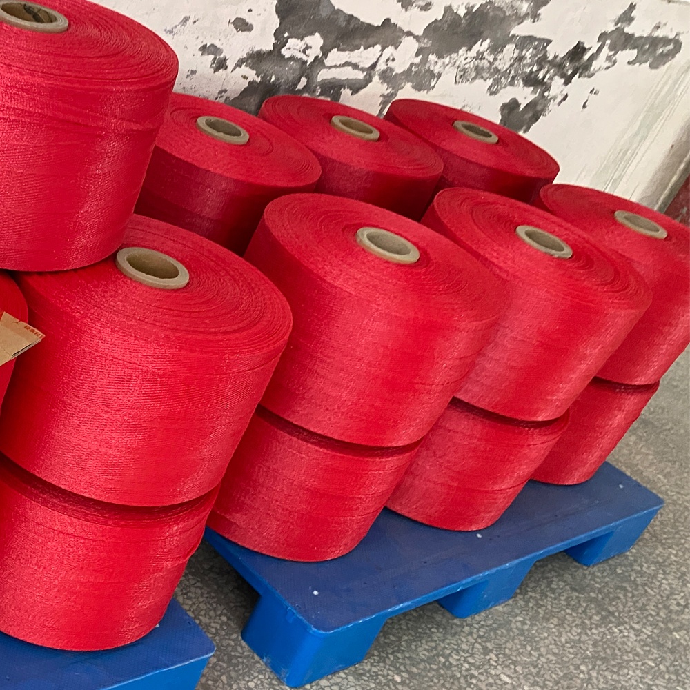 Manufacturing Elastic PE Tubular Netting Small Mesh Packing Fruits Vegetables Orange Lemon Avocado Mesh Bag Roll