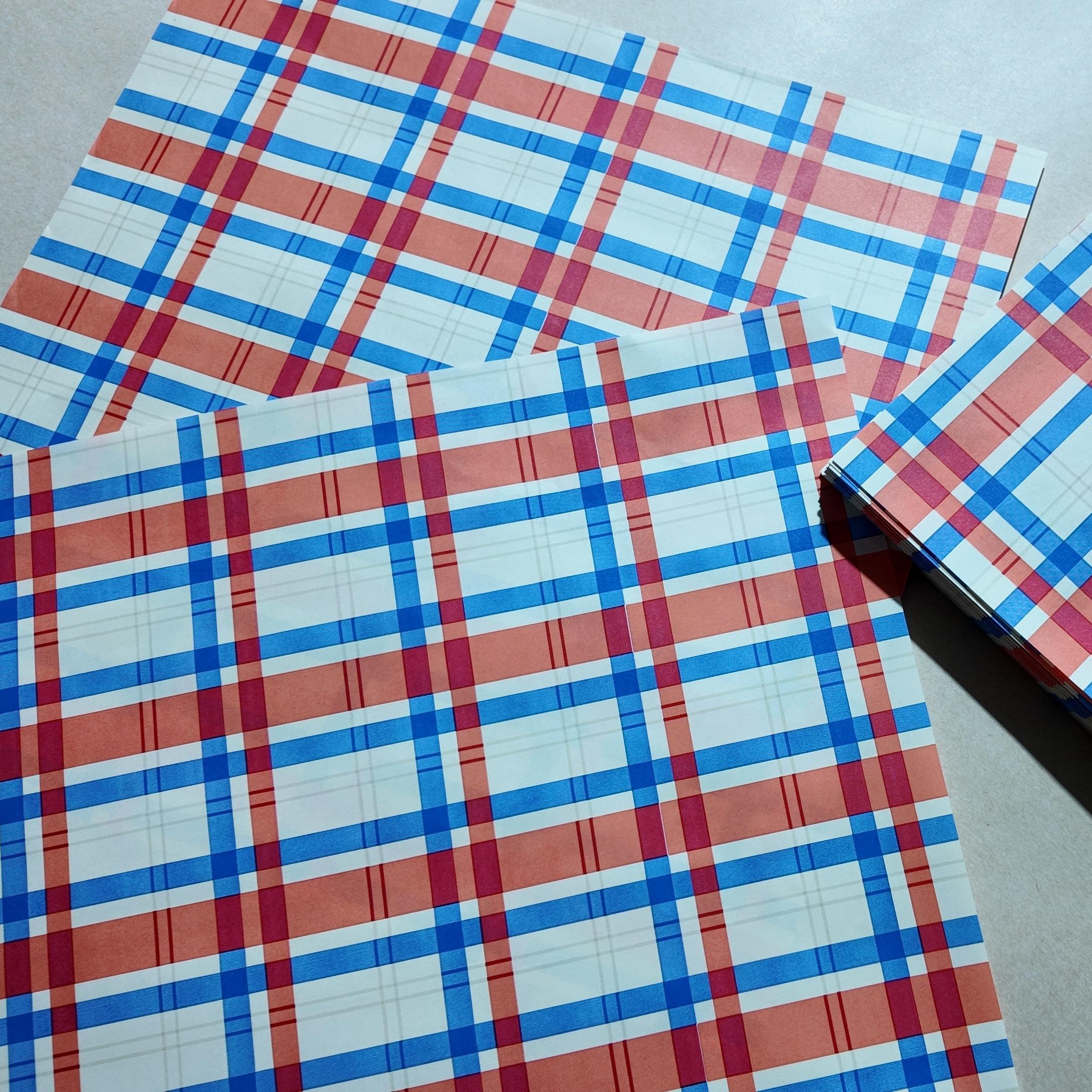 Custom-Made Recyclable Greaseproof PE Coated Virgin Specialty Paper Printed Layers Baking Bread Tray Mat Hamburger Sandwich
