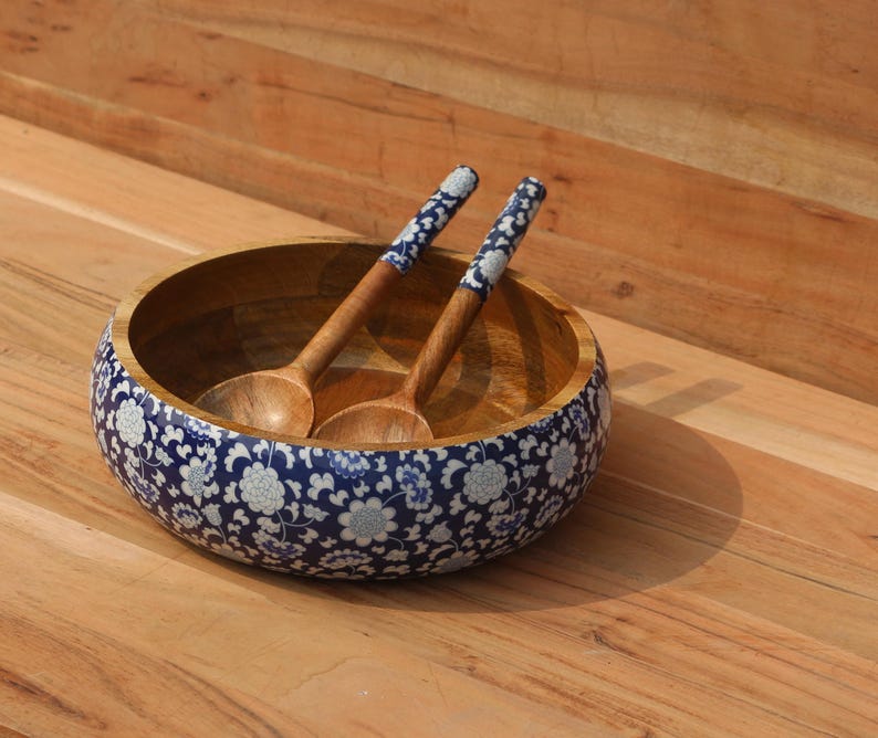 High Quality Handmade Mango Wood Salad Bowl Set: Bohemian Flora Design Customized Carved Salad Bowls for Home With Salad Servers