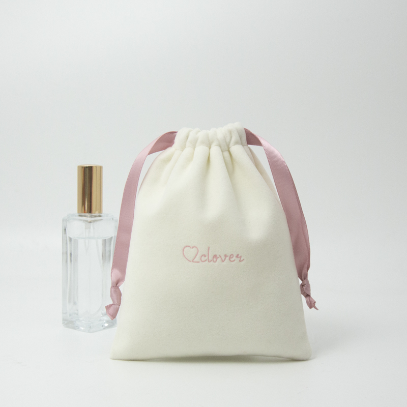 Velvet Bag 1