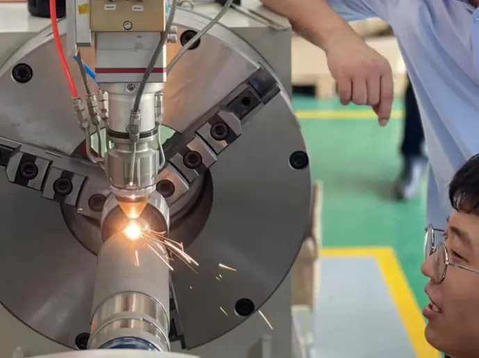 Shanghai Duomu technical R&D department and plasma cladding machine engineering team