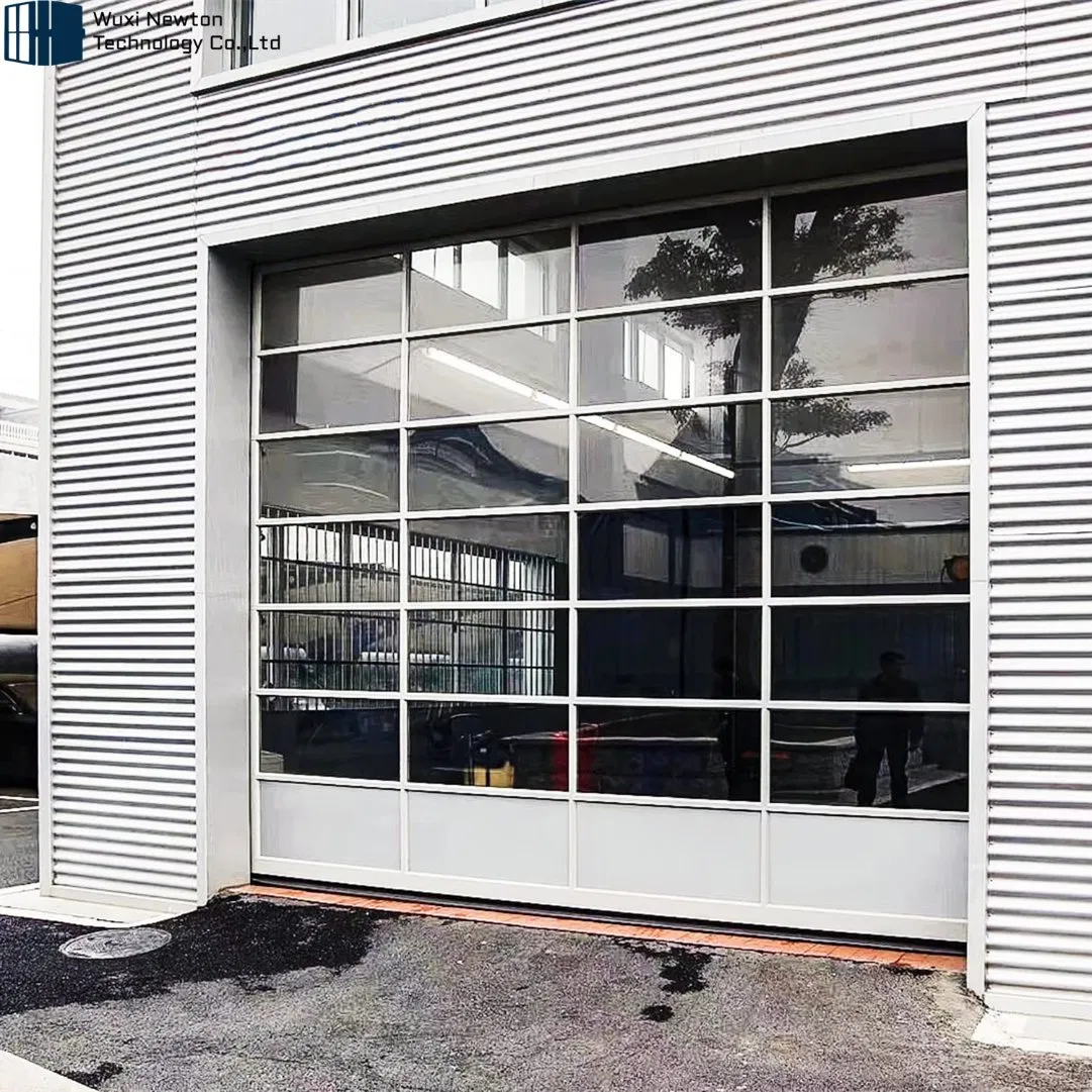 China Fabrica Nova Porta de Garagem Transparente em Policarbonato Preto e Alumínio Moderno