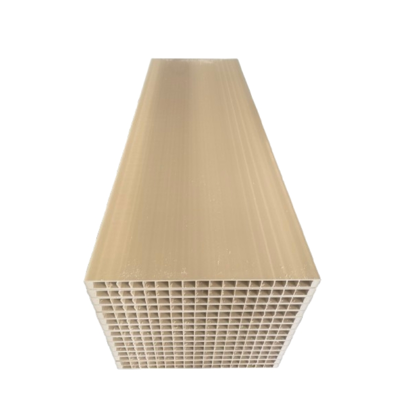 Porta interior WPC/PVC personalizada diretamente da fábrica da China para o mercado francês